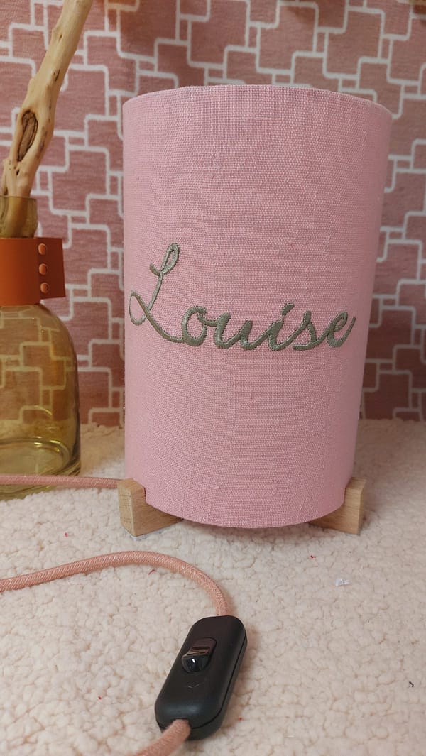 Lampe enfant brodé