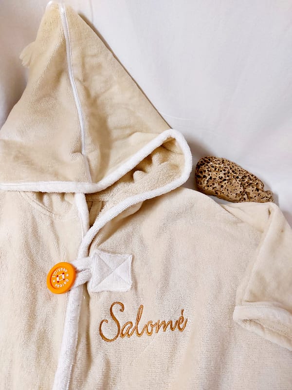 Poncho – Image 14